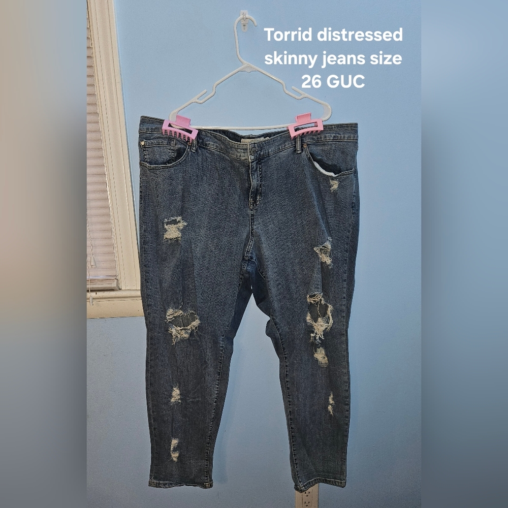 Torrid light-wash distressed skinny jeans